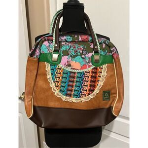Puro brown and green vintage purse